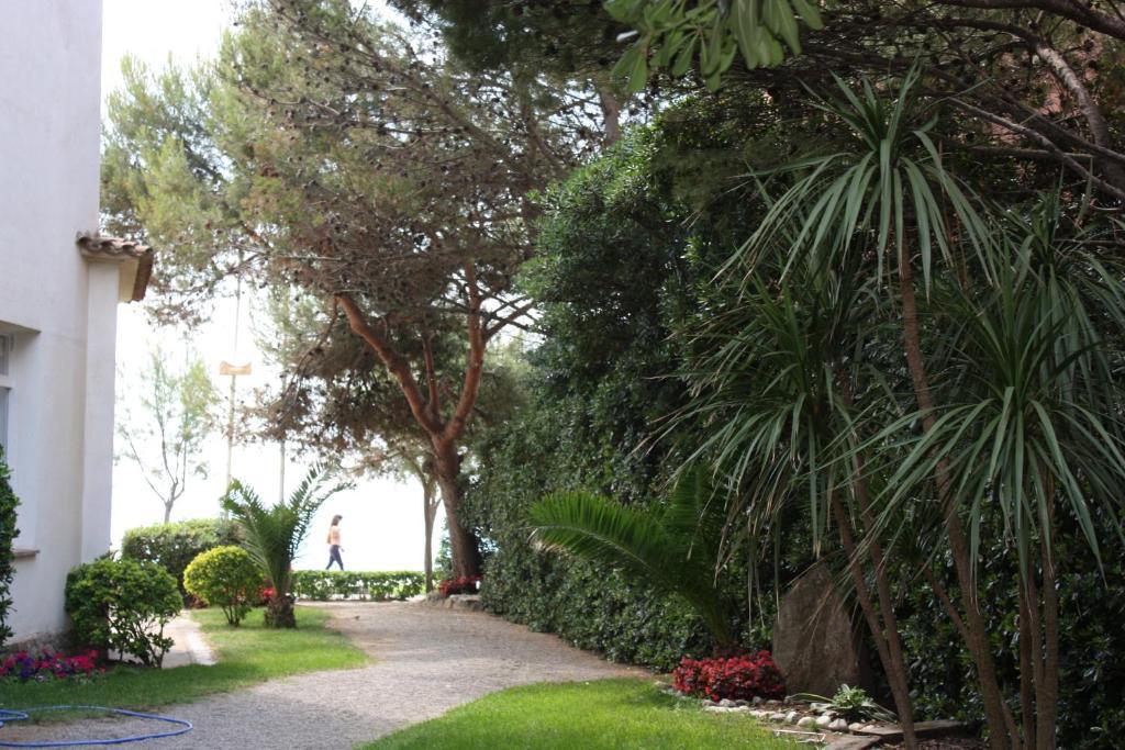 Hotel Rosa Dels Vents ซานต์อันโตนี เด กาโลเญ ภายนอก รูปภาพ